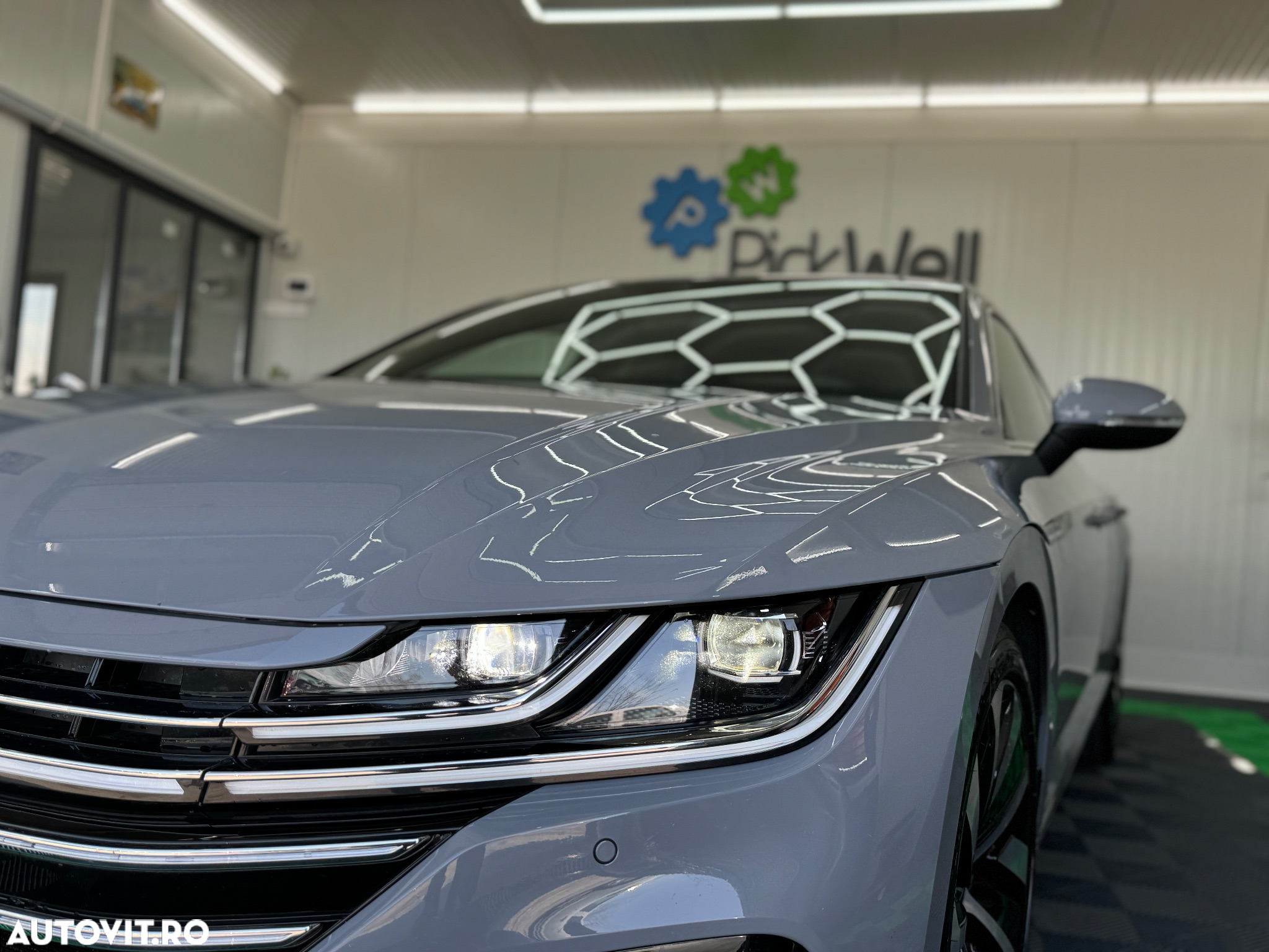 Volkswagen ARTEON 2.0 TDI DSG R-Line - 4