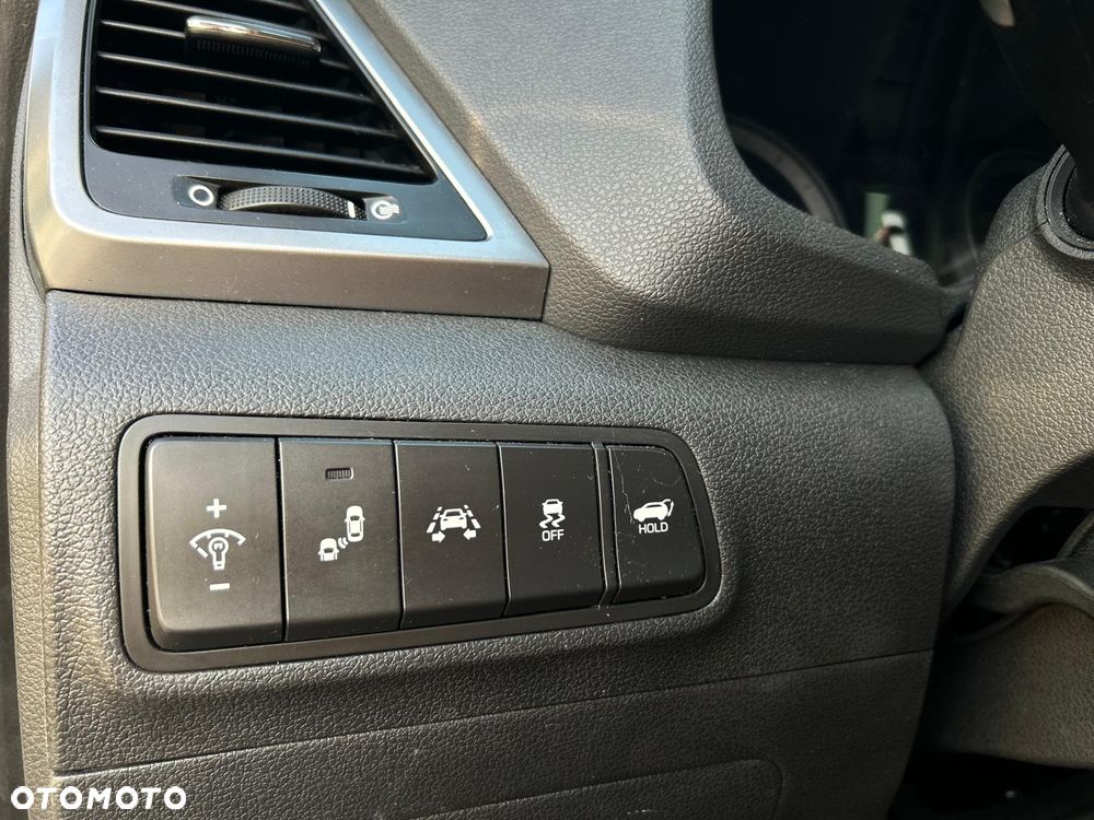 Hyundai Tucson 2.0 CRDI 4WD Automatik Premium - 8