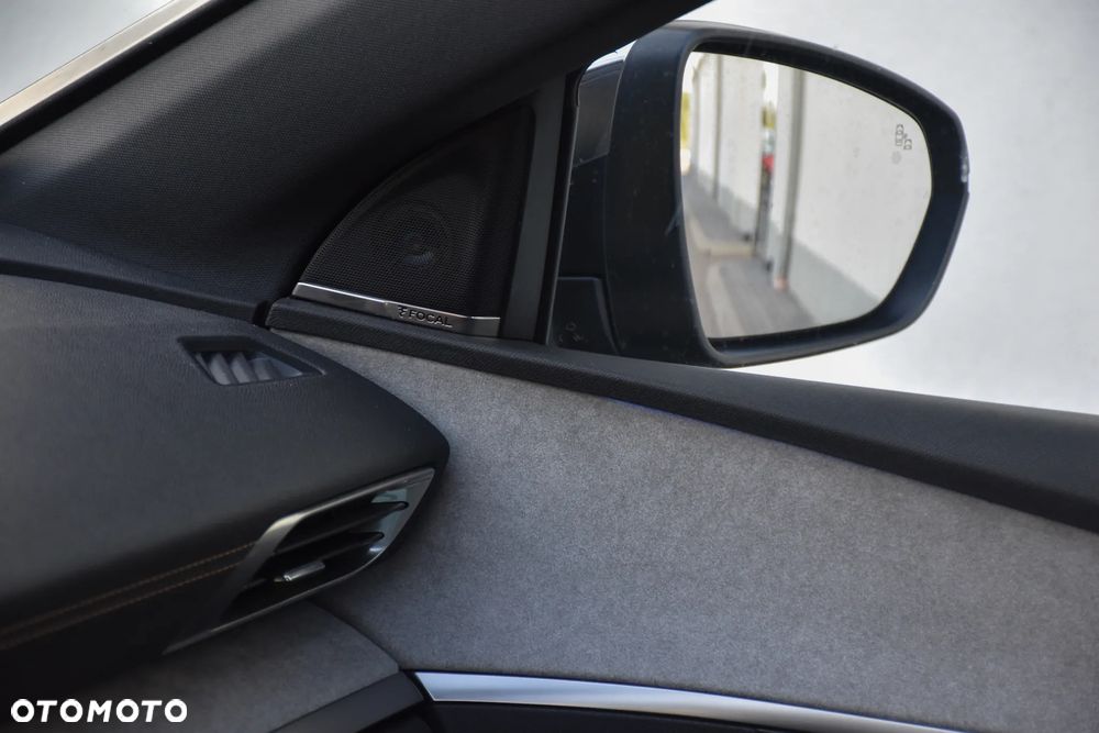 Peugeot 3008 2.0 BlueHDi GT S&S EAT8 - 27