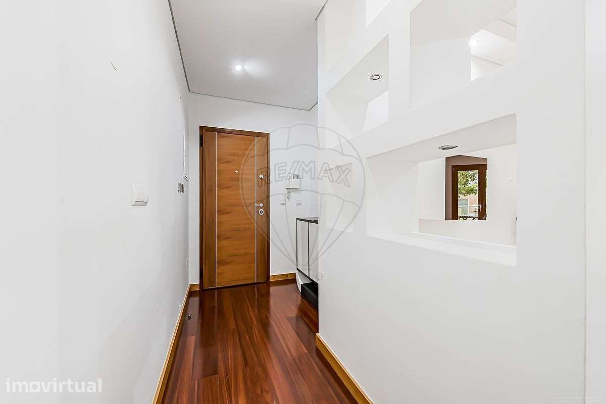 Apartamento T3 para arrendamento - Grande imagem: 2/21