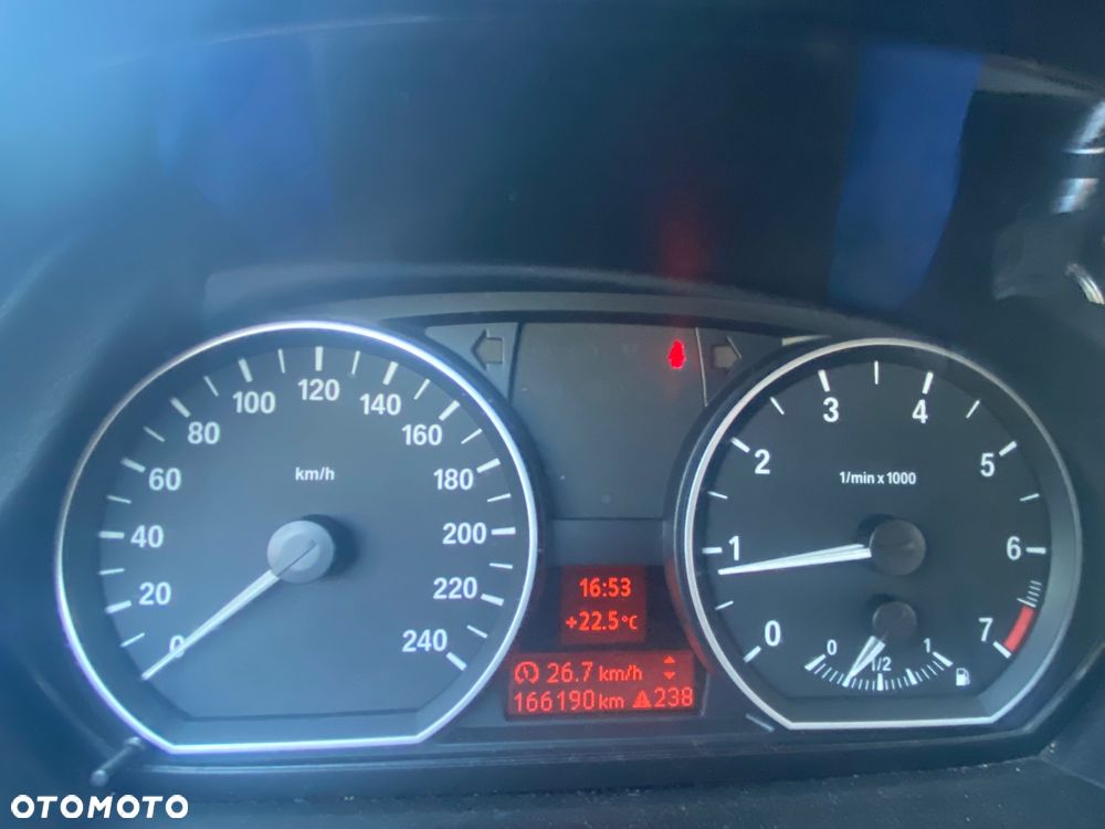 BMW Seria 1 116i - 10
