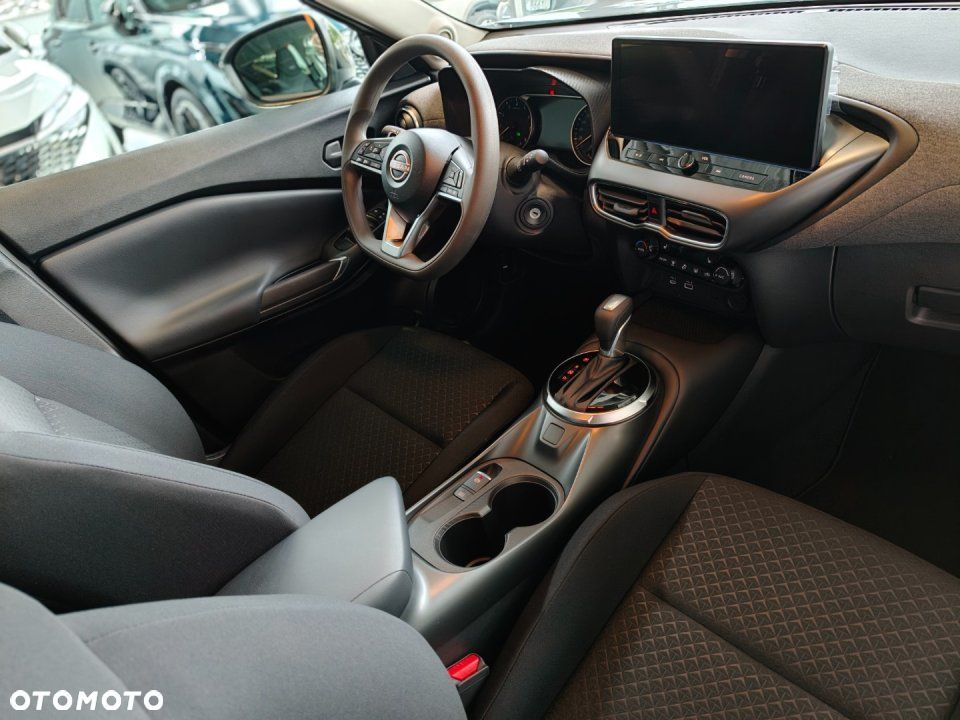 Nissan Juke - 23