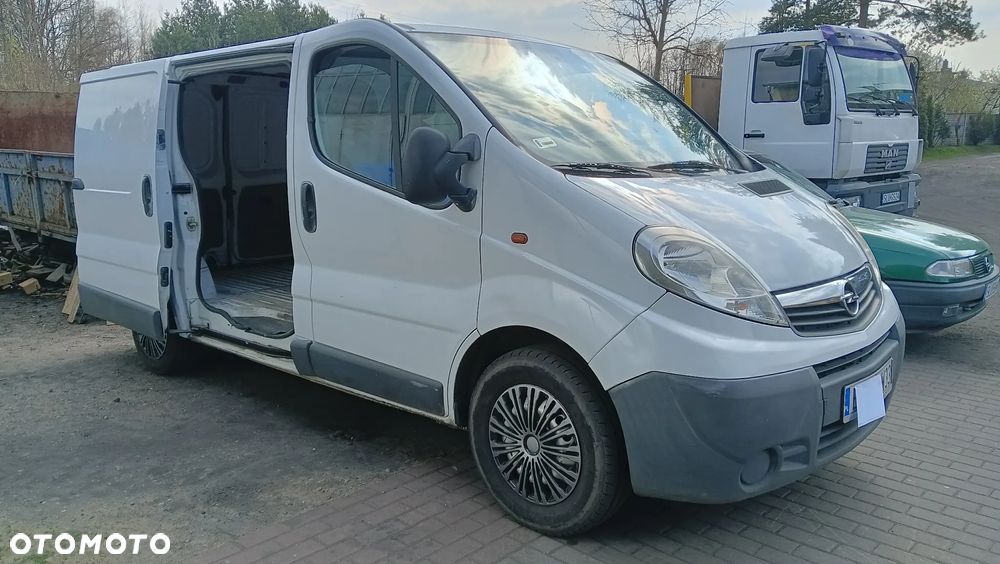 Opel Vivaro - 5