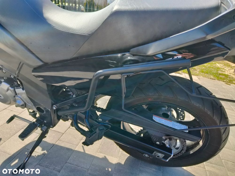 Suzuki DL - 6
