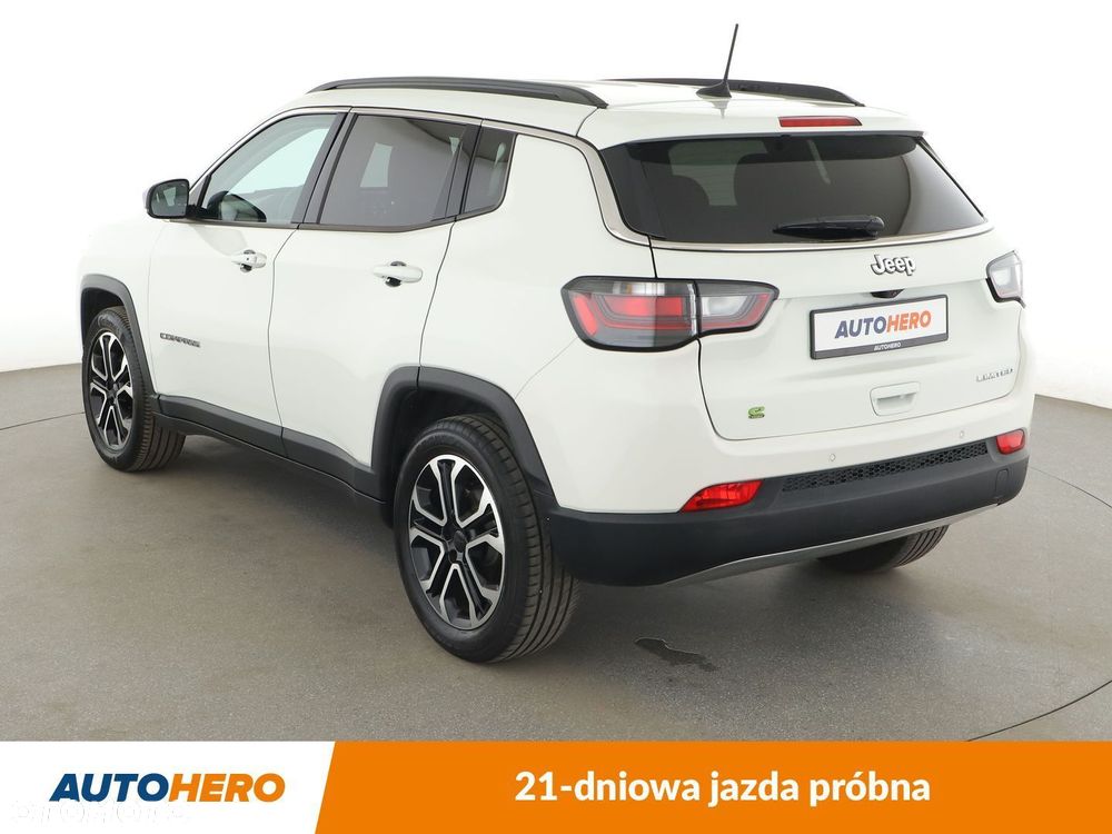 Jeep Compass - 4
