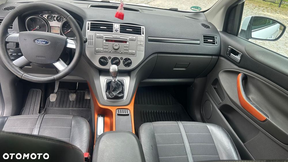 Ford Kuga 2.0 TDCi Trend - 16