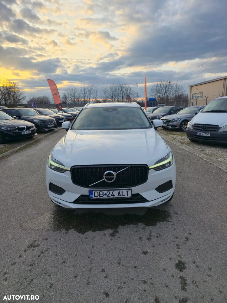 Volvo XC 60 B4 MHEV AT8 FWD Momentum - 3