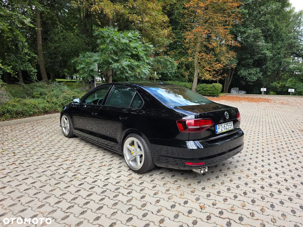 Volkswagen Jetta 2.0 TDI DPF BMT Trendline - 3