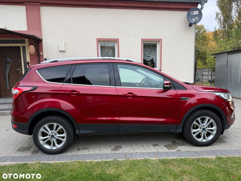 Ford Kuga - 2