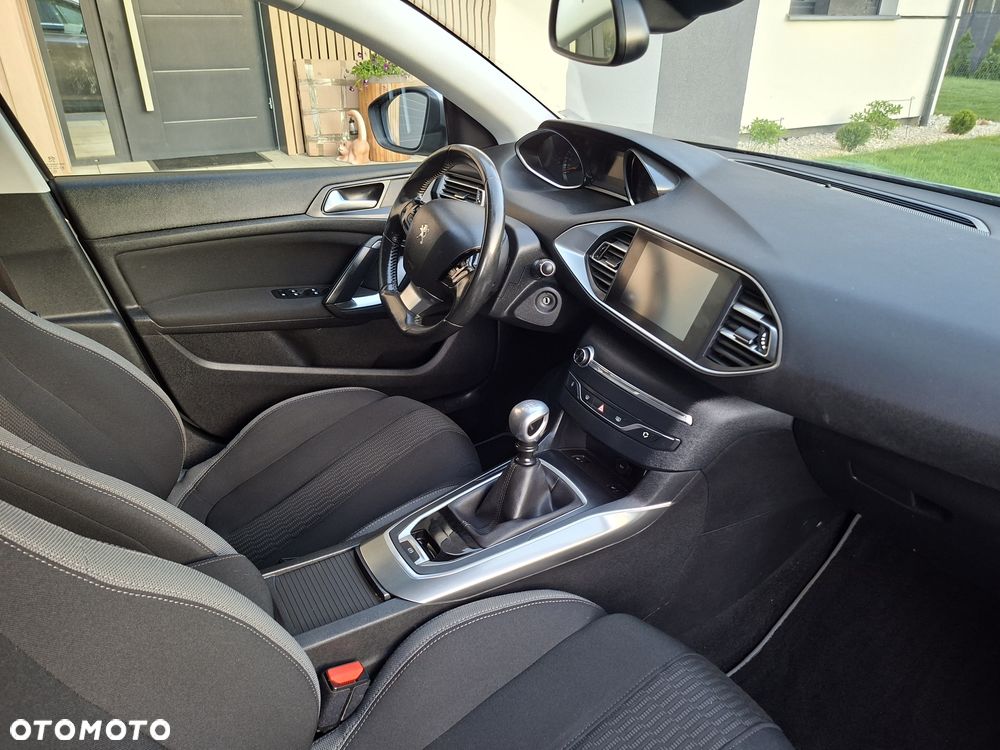 Peugeot 308 - 15
