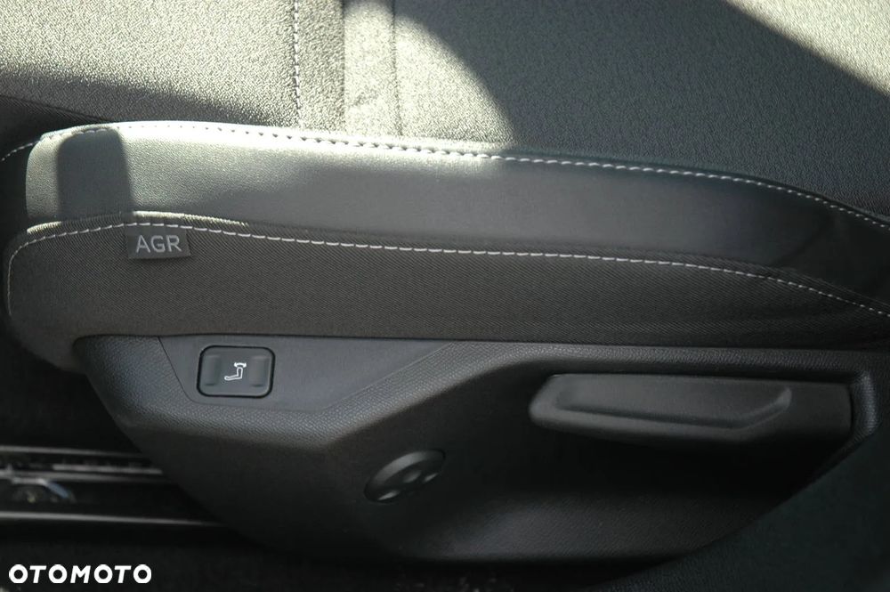 Opel Astra VI 1.5 CDTI GS S&S - 11