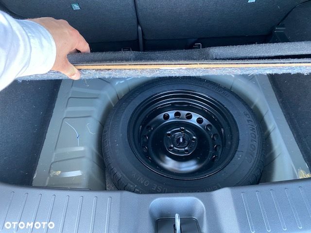 Nissan Juke 1.0 DIG-T N-Connecta DCT - 6