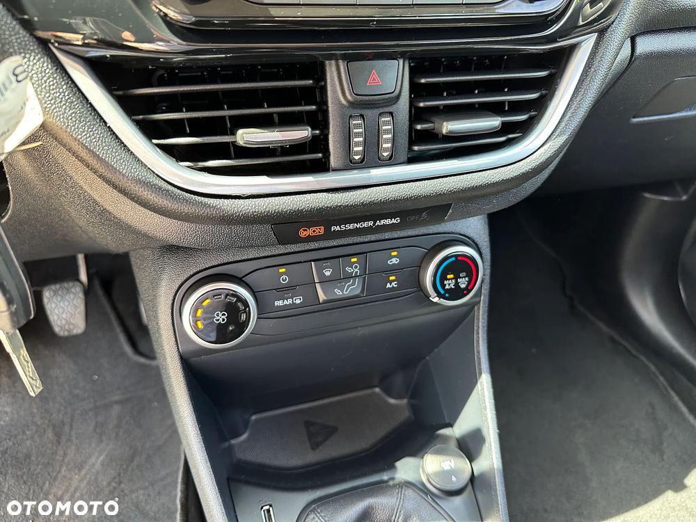 Ford Fiesta - 15