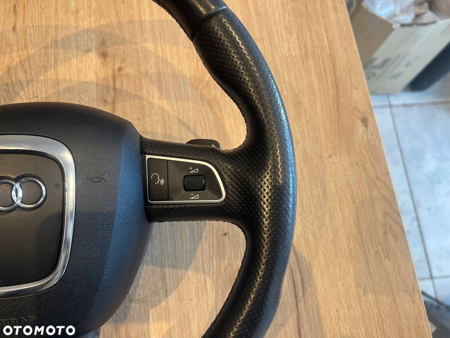 KIEROWNICA TRÓJRAMIENNA ŁOPATKI F1 CHROM II LIFT AUDI A8 S8 D3 - 5