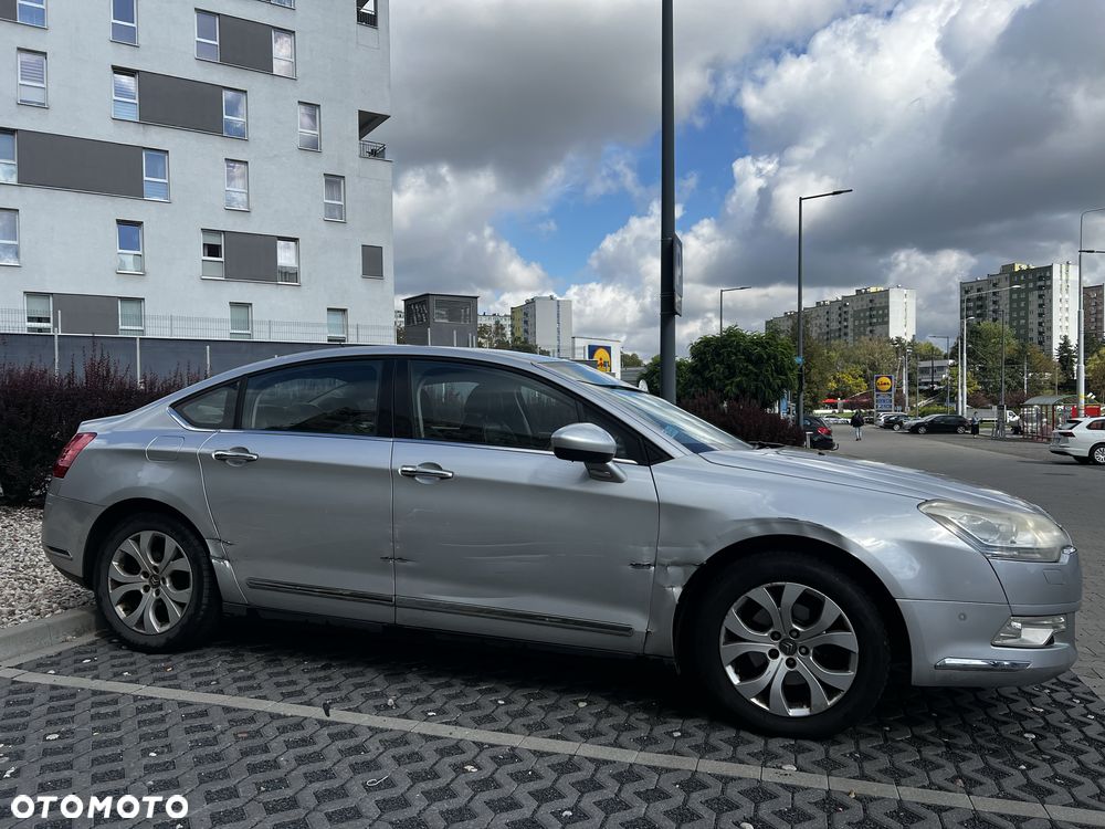 Citroen C5 2010 photo 2