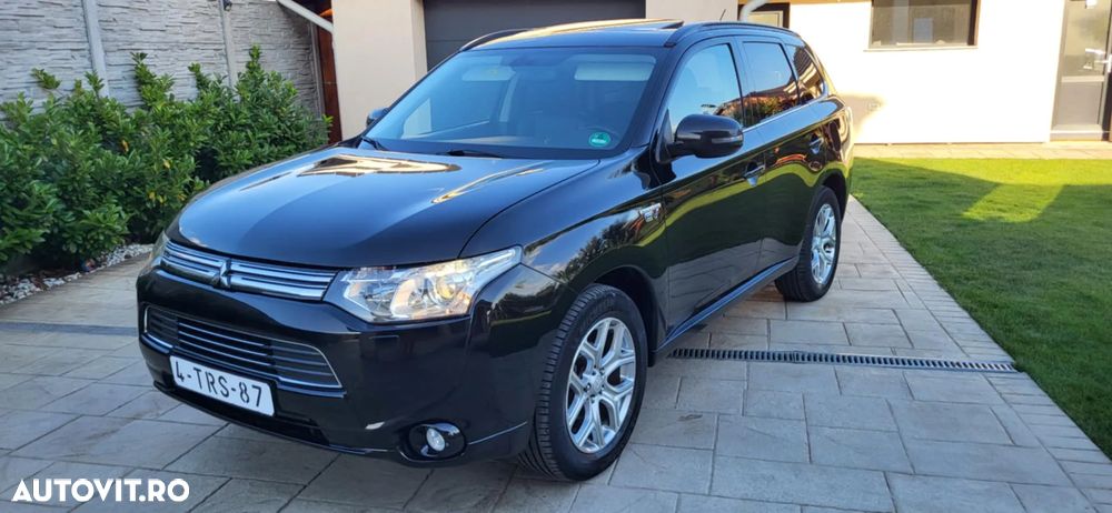 Mitsubishi Outlander - 20