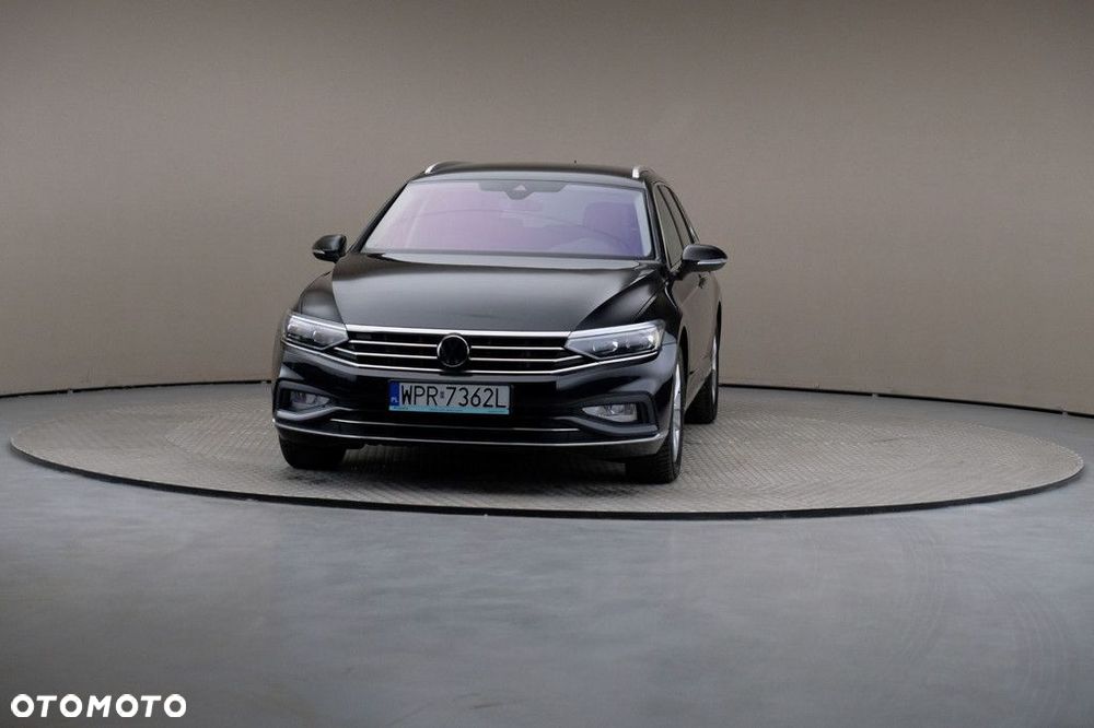 Volkswagen Passat Variant 2.0 TSI Elegance DSG - 3