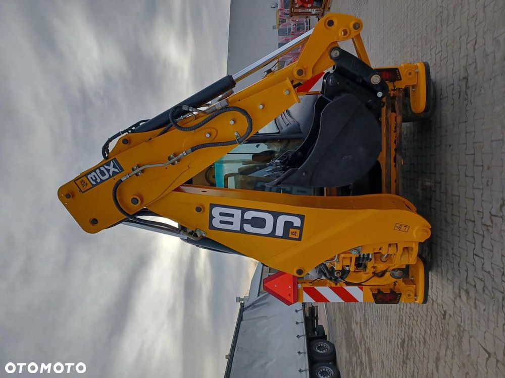 JCB JCB 3CX - 4