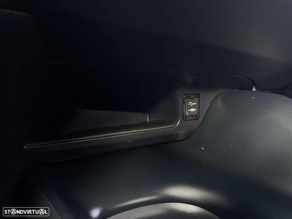 Toyota C-HR - 39