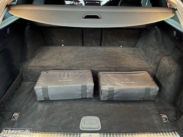 Mercedes-Benz E 300 de Exclusive Line - 26