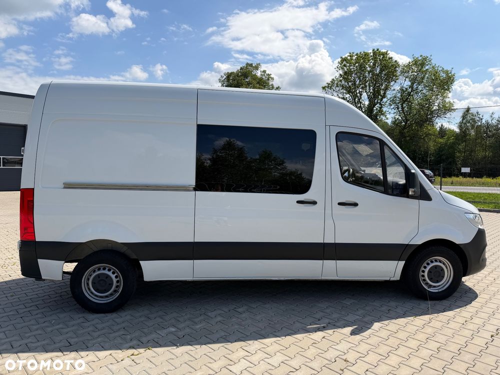 Mercedes-Benz Sprinter - 8
