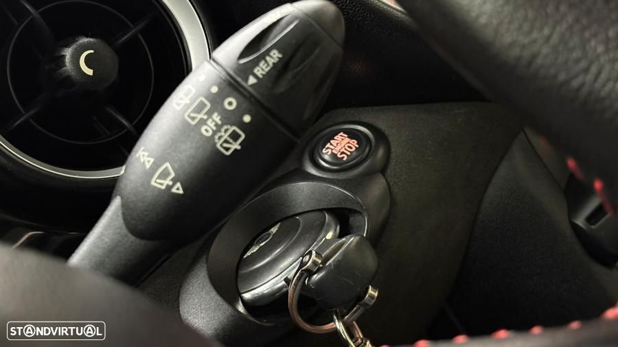 MINI Clubman John Cooper Works - 21