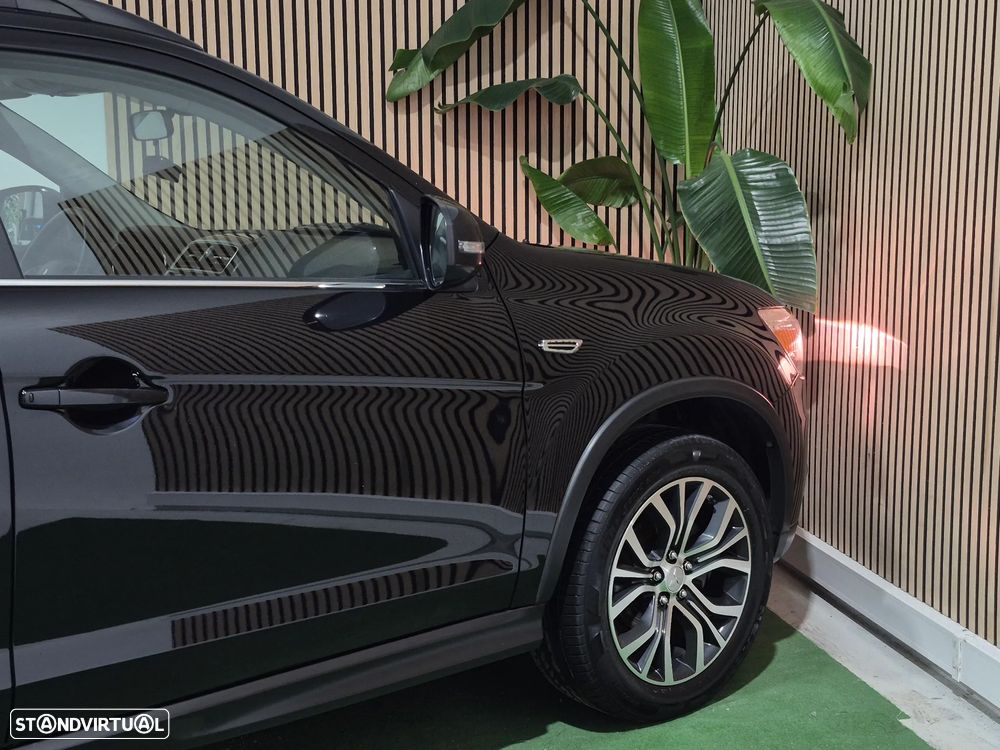 Mitsubishi ASX 1.6 Cross City - 8