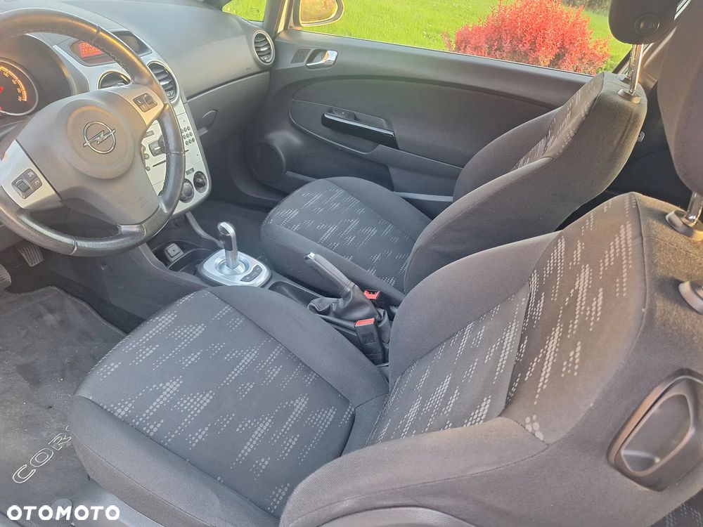 Opel Corsa 1.2 16V Color Edition EasyTronic - 6