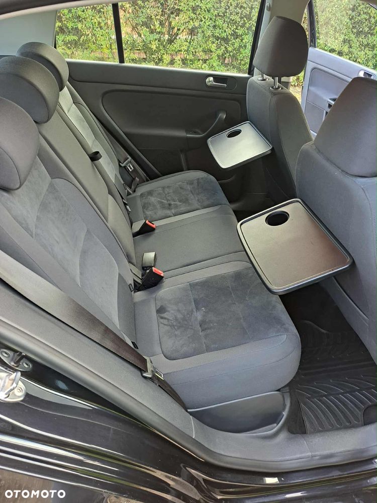 Volkswagen Golf Plus 2.0 TDI DPF Highline - 16