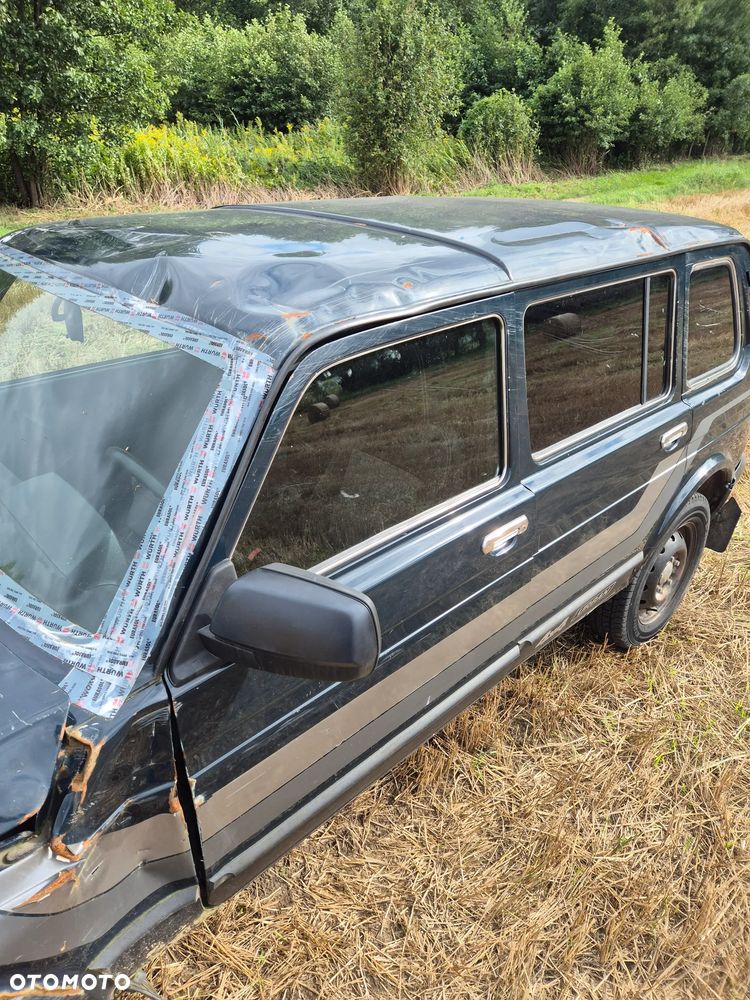 Lada Niva - 9
