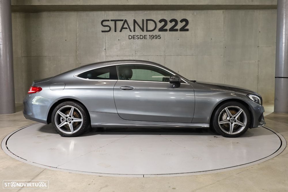 Mercedes-Benz C 180 AMG Line - 4