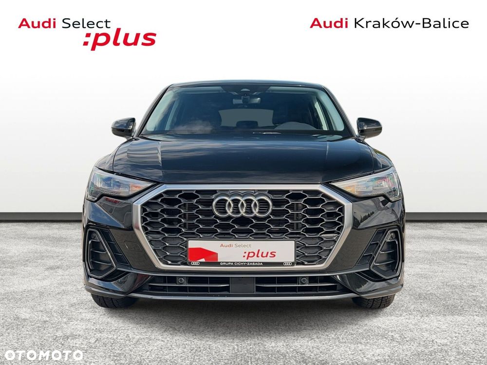 Audi Q3 Sportback - 9