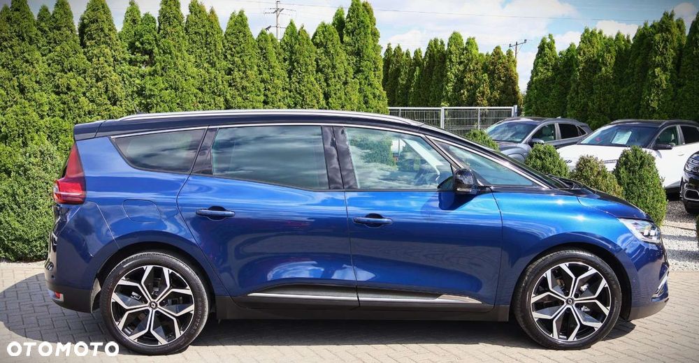 Renault Scenic - 11