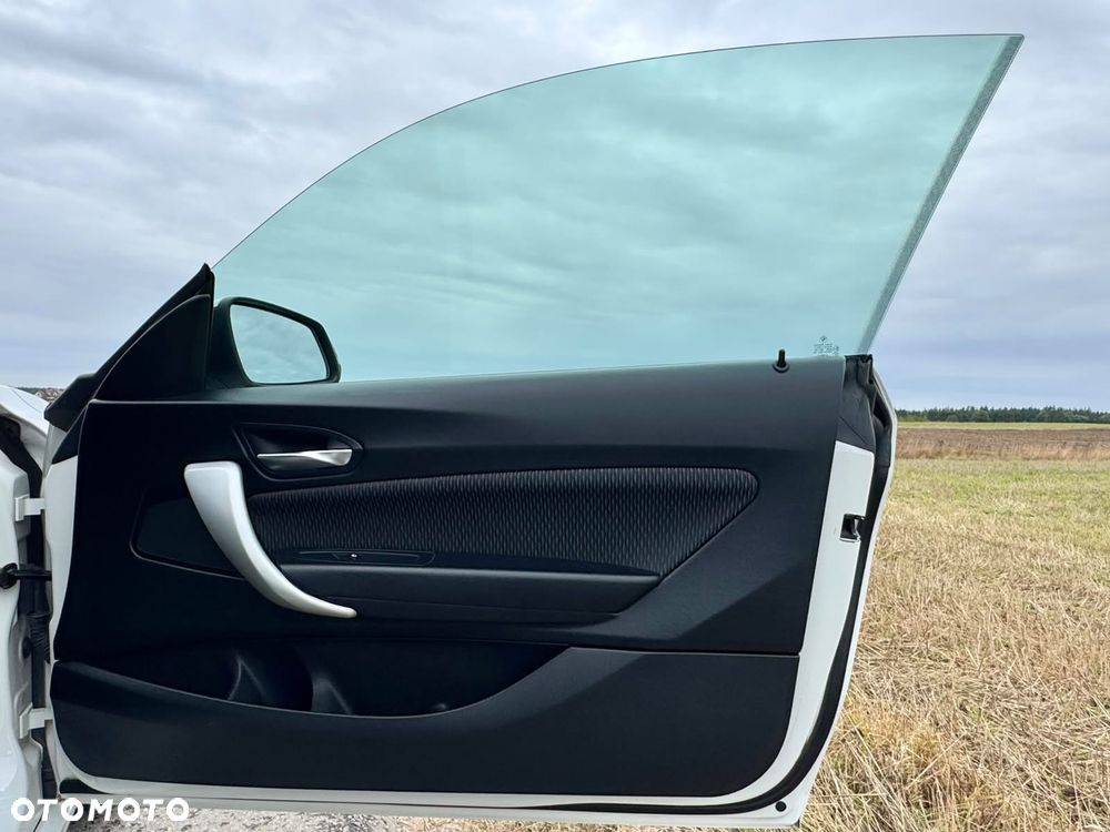 BMW Seria 1 116d - 30