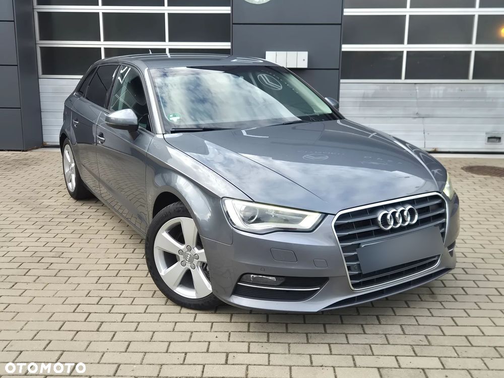 Audi A3 Sportback 2.0 TDI S tronic sport - 2