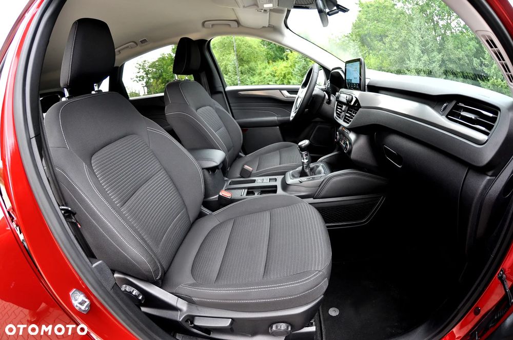Ford Kuga - 18