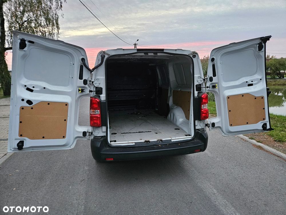 Opel Vivaro - 26
