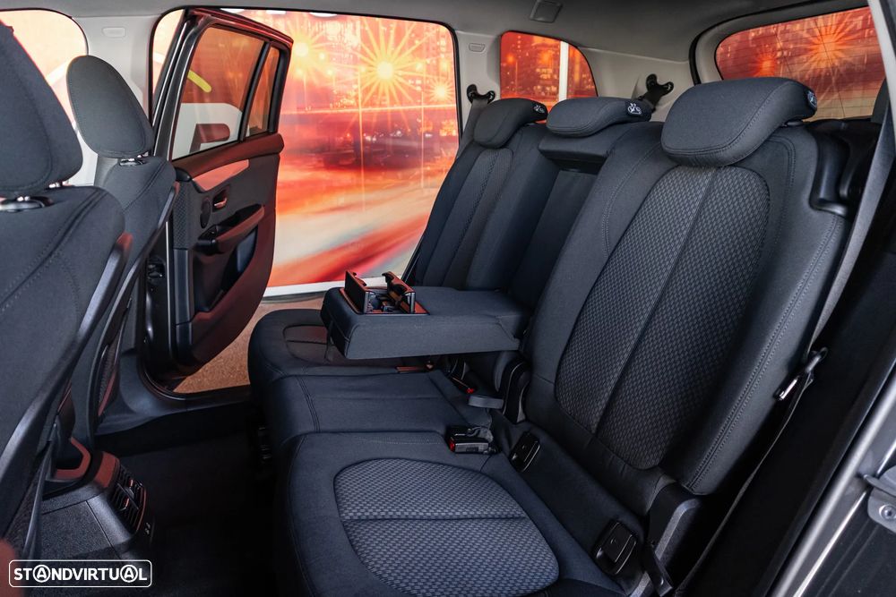 BMW 216 Gran Tourer d 7L Auto - 17
