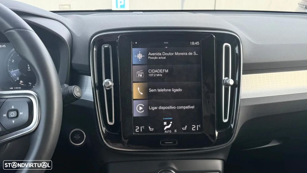 Volvo XC 40 1.5 T2 Plus Dark Auto - 19