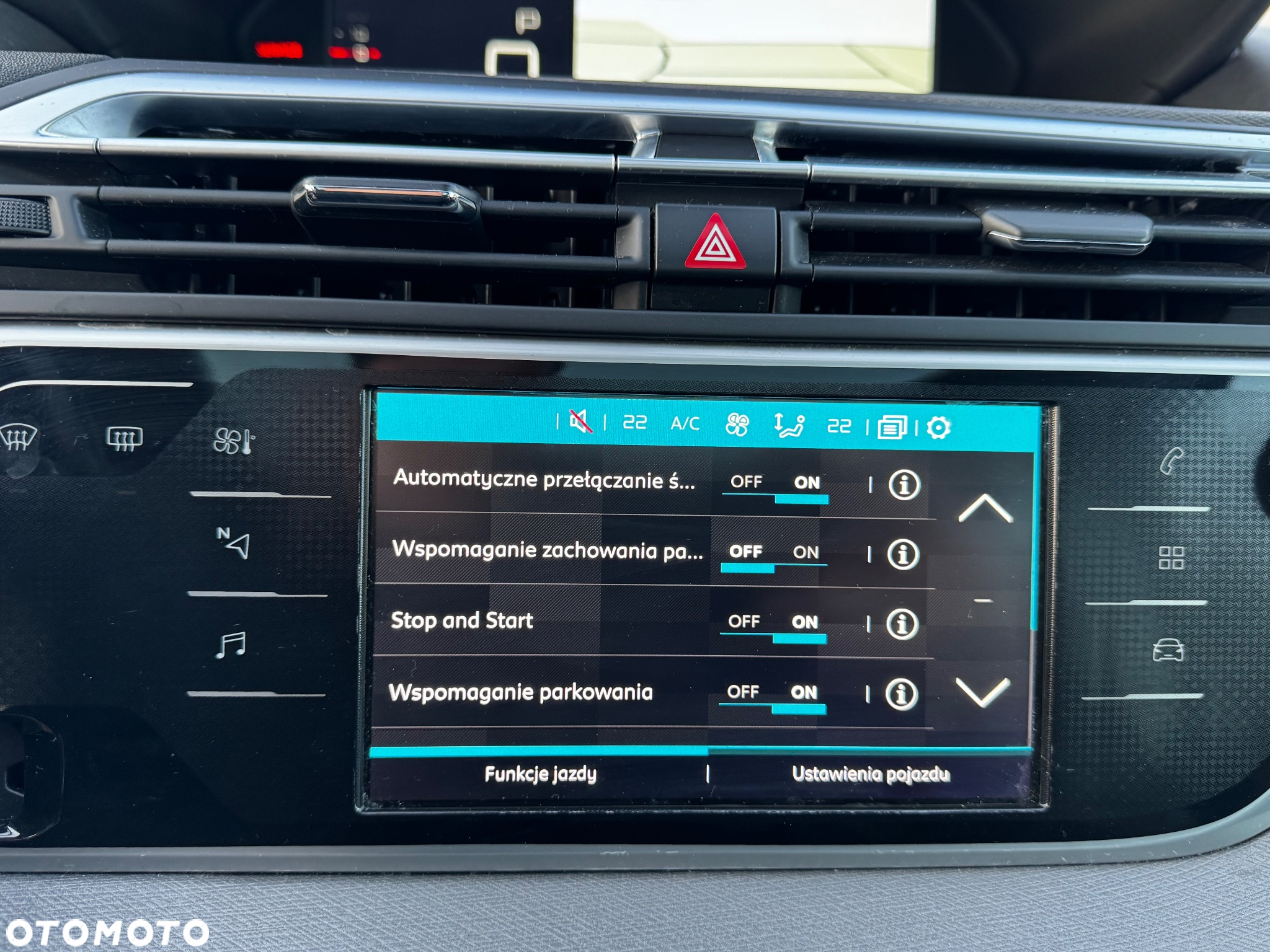 Citroën C4 Picasso PureTech 130 Stop&Start EAT6 SHINE - 21