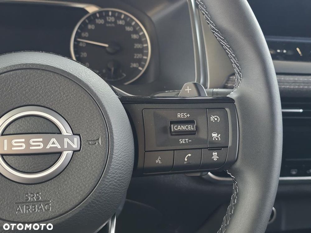 Nissan Qashqai 1.3 DIG-T MHEV Acenta Xtronic - 18