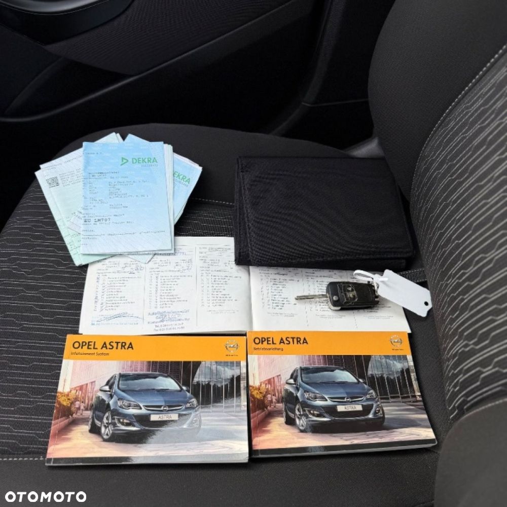 Opel Astra - 38