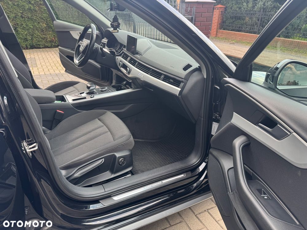 Audi A4 Allroad - 34