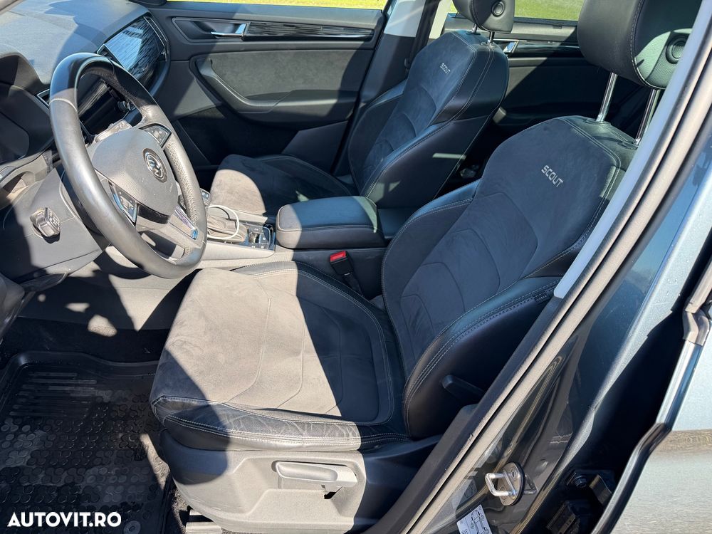 Skoda Kodiaq 2.0 TSI 4X4 DSG Scout - 12