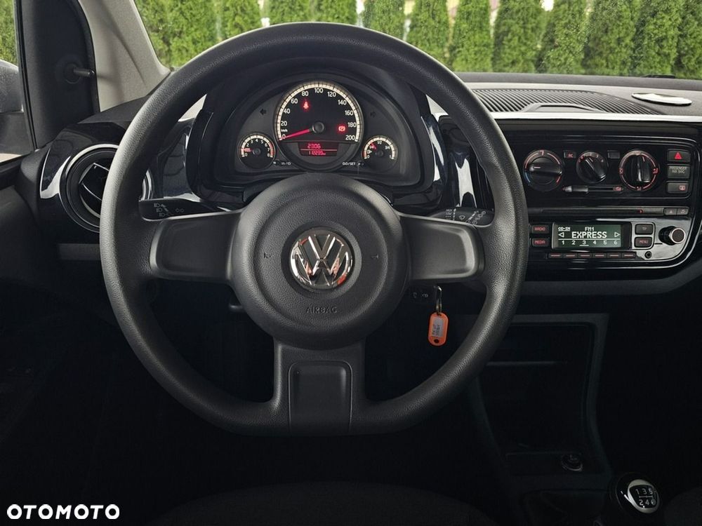 Volkswagen up! - 14