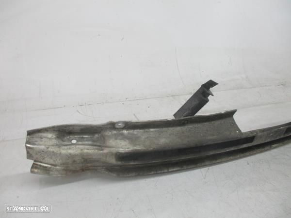 Reforço Para Choques Tras Audi A4 (8E2, B6) - 2