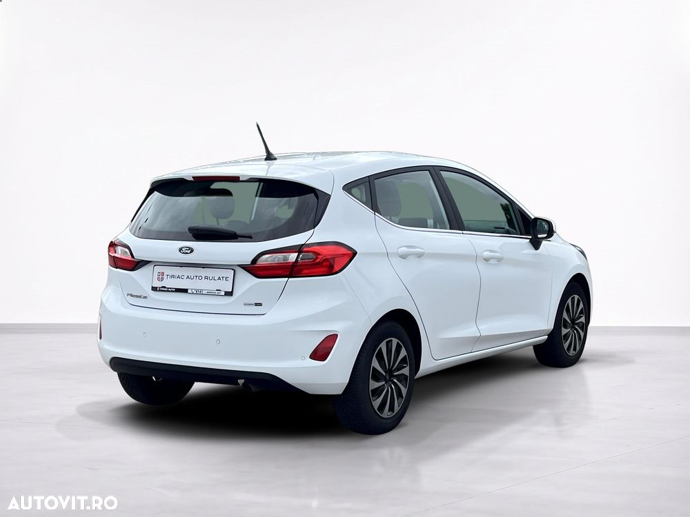 Ford Fiesta - 7