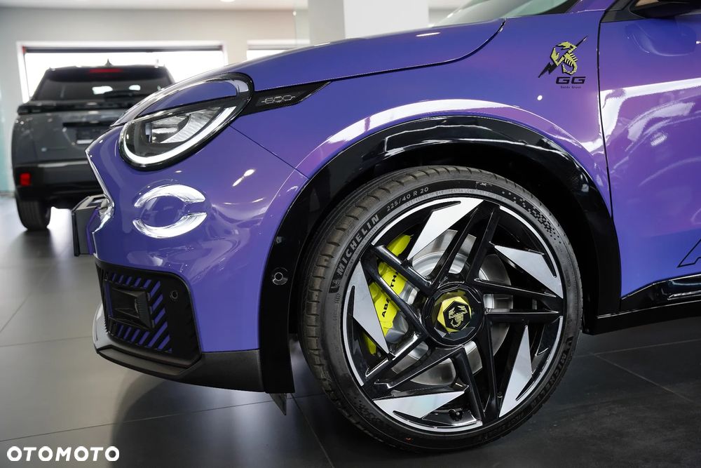 Abarth 600e 54kWh Scorpionissima - 11