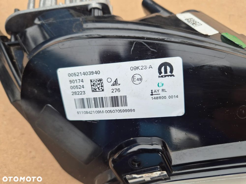 Fiat 500e kierunkowskaz prawy.DRL.LED. 2021-2025Na maskę - 2