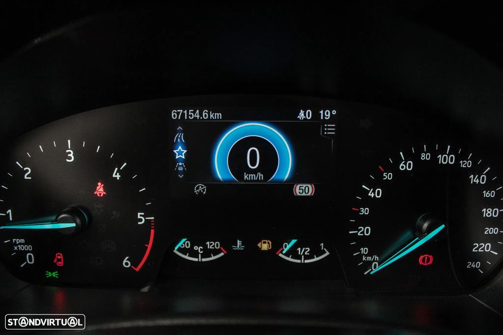 Ford Focus 1.5 TDCi Titanium - 14